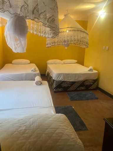 Room 2, Capricorn by Quest, Lake Malawi