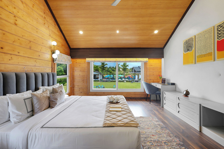 Room 3, ELIVAAS Esh Birch, Kangra