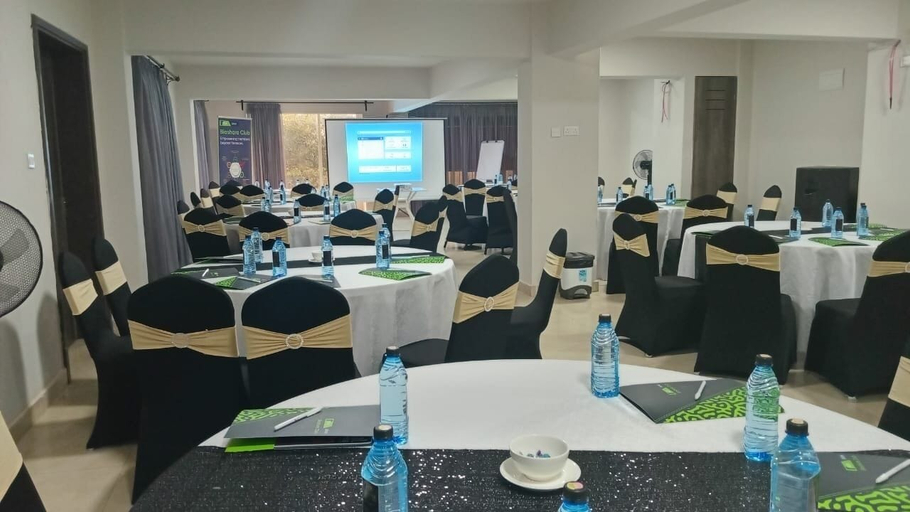 Room amenity 2, Downtown ecopark hotel, Kitui Central