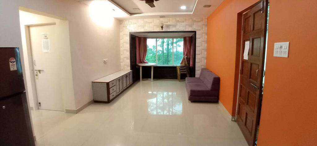 Lobby sitting area, Raval House, Satara