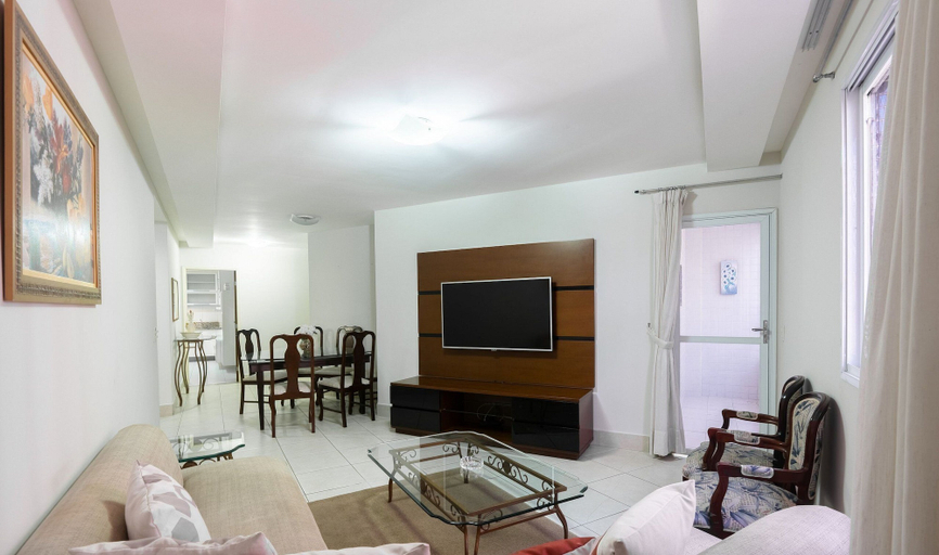 Living area, Apt in the Center, 300m From the Beach - Vel0102, Guarapari