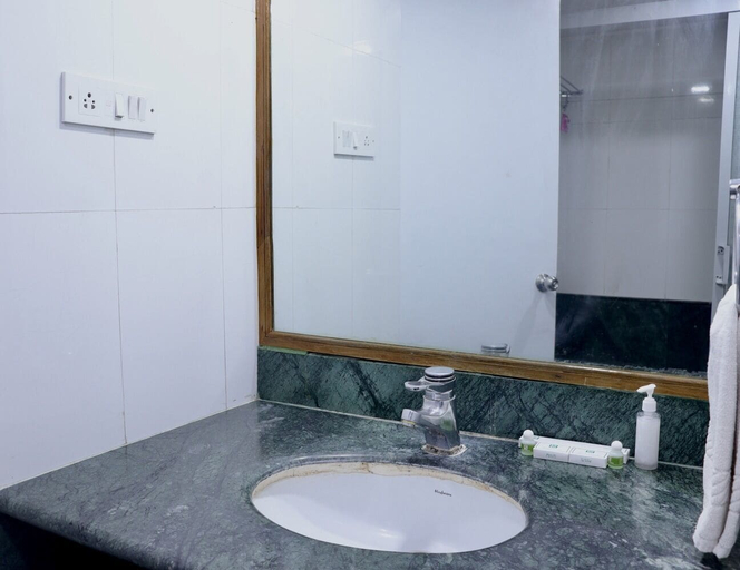 Bathroom 5, Sweet Crystal Homes, Bangalore