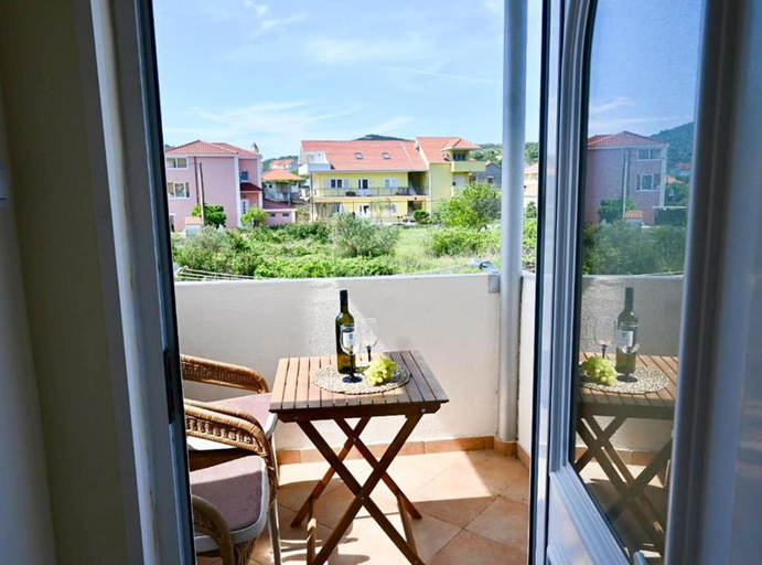 Others 5, Apartment Zara, Marina