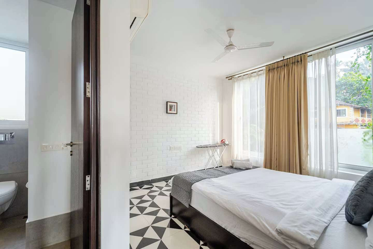 Room 3, Coastal Grandeur by Da Alohas, North Goa
