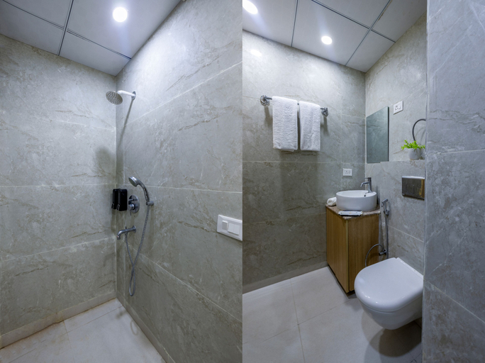 Bathroom 5, Nova17 inn Greater Noida, Gautam Buddha Nagar
