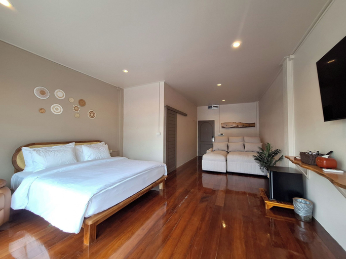 Room 3, Trat Hometown, Muang Trat