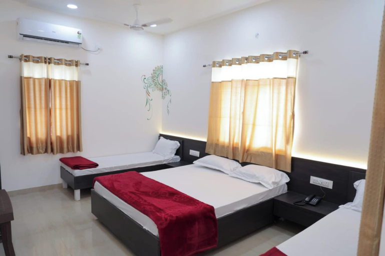 Room 5, Mango Bite Hotel & Restaurant, Kachchh