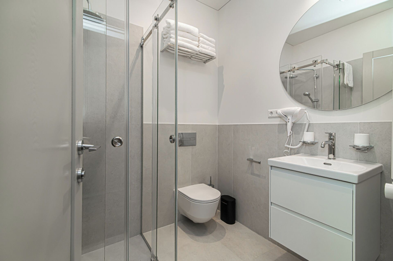 Bathroom 5, Royal Horse Resort, Alytaus