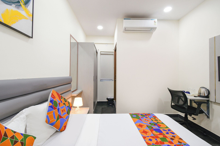 Room 4, Fabhotel Yendluri'S Abode, Hyderabad