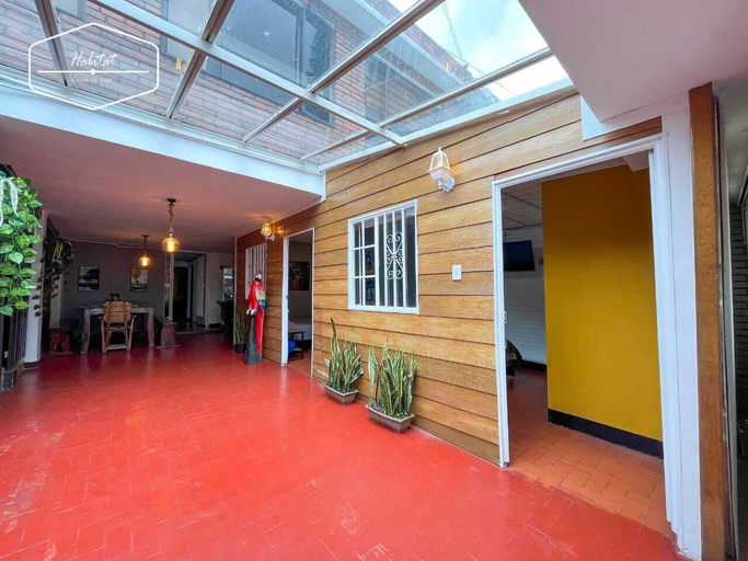 Property entrance, Habitat Casa Turitica - hospedaje, Santafé de Bogotá