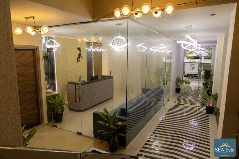 Lobby lounge 2, Seaesta -- Business Stay, Bangalore