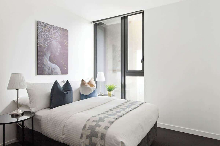 Interior 2, A Spacious 2BR Apt, Walk to Southern Cross Station, Melbourne