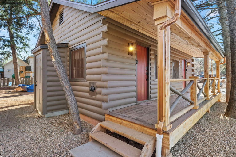 Primary image, Timber Lodge Cabin 19, El Paso