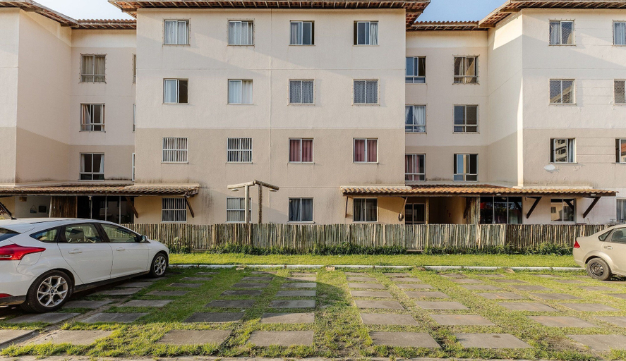 Property grounds 3, Apartment w/ Pool 350m From the Beach Vjgm0102, Ilhéus