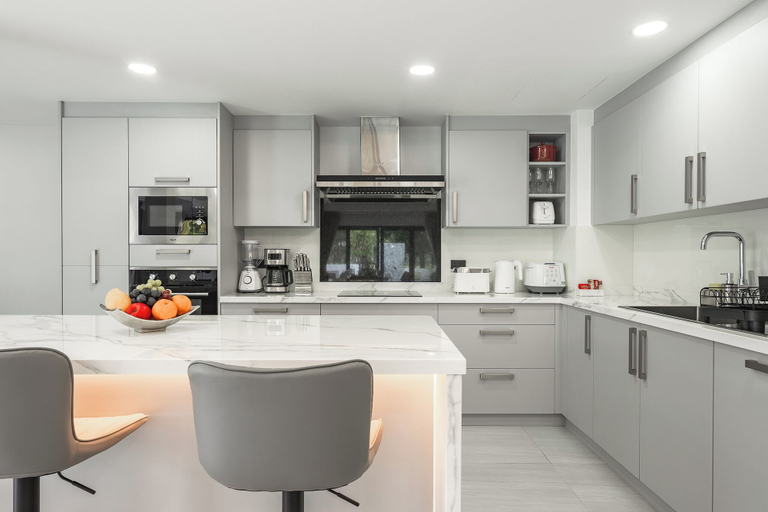 Private kitchen, Golfside 5BRVilla with Private Pool V192, Pulau Phuket