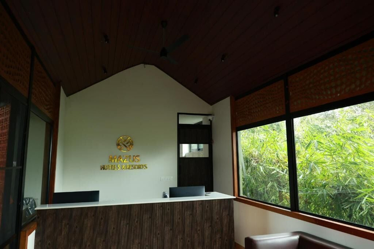 Lobby 2, Swiss Holidays, Wayanad