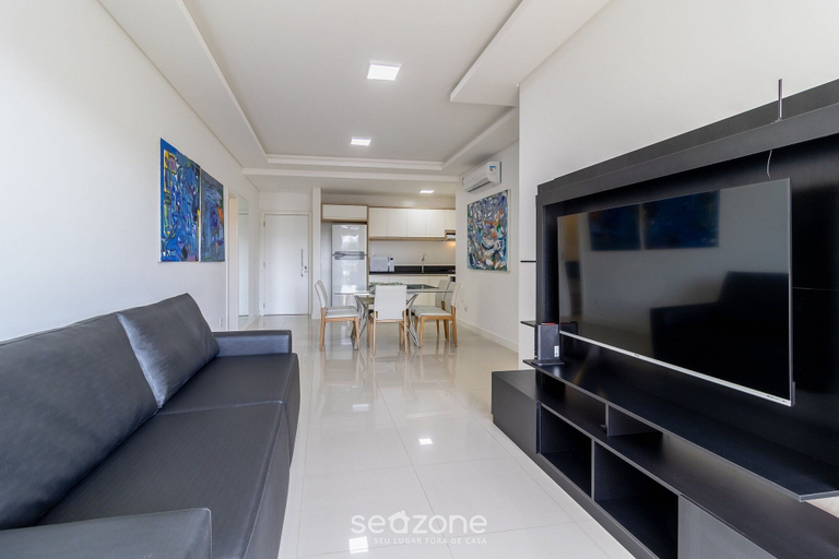 Living area 4, Apt w/ BBQ 1km From Jurere Beach - Les106, Florianopolis