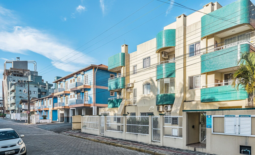 Exterior 3, 2BR apt W/balcony 220m Bombas Fdl103, Bombinhas