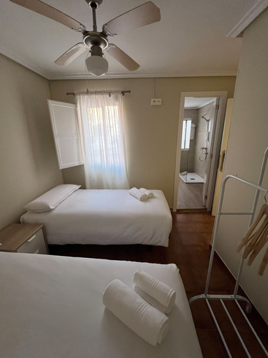 Room 5, ENTRE PUERTAS, Burgos