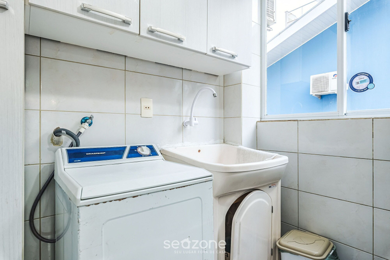 Bathroom, 2BR apt W/balcony 220m Bombas Fdl103, Bombinhas