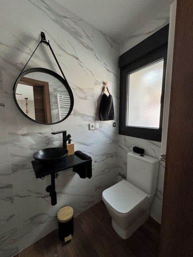 Bathroom 2, Casa Ribera Maya, Burgos