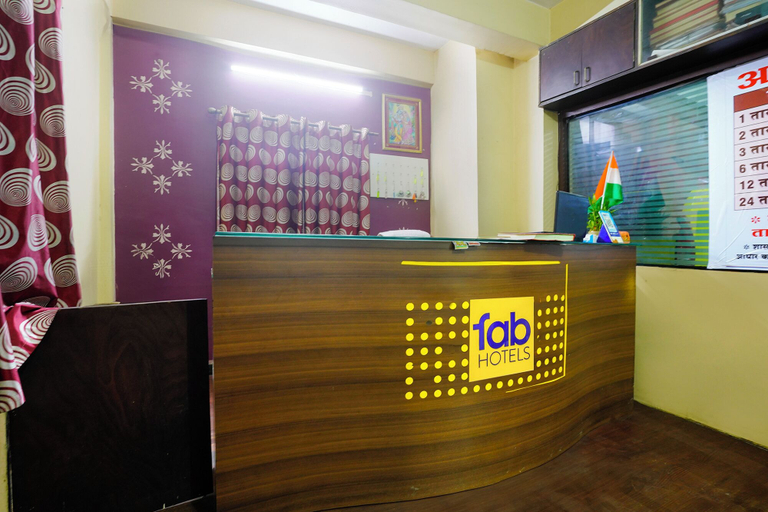Reception 4, Fabhotel Ashiyana, Pune