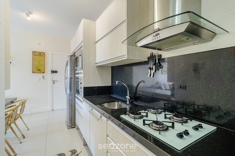 Private kitchen 3, Apt w/ Side sea View, Seaside Condominium Rap0306, Florianopolis