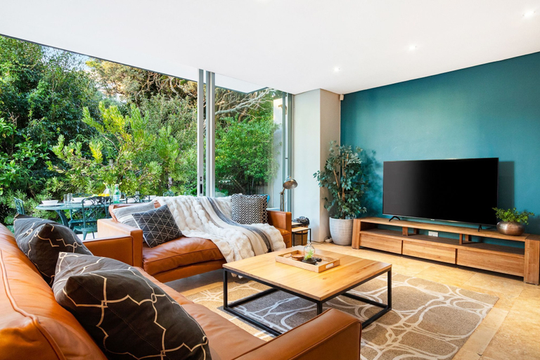 Interior 2, Oceanview Grange Retreat, City of Cape Town