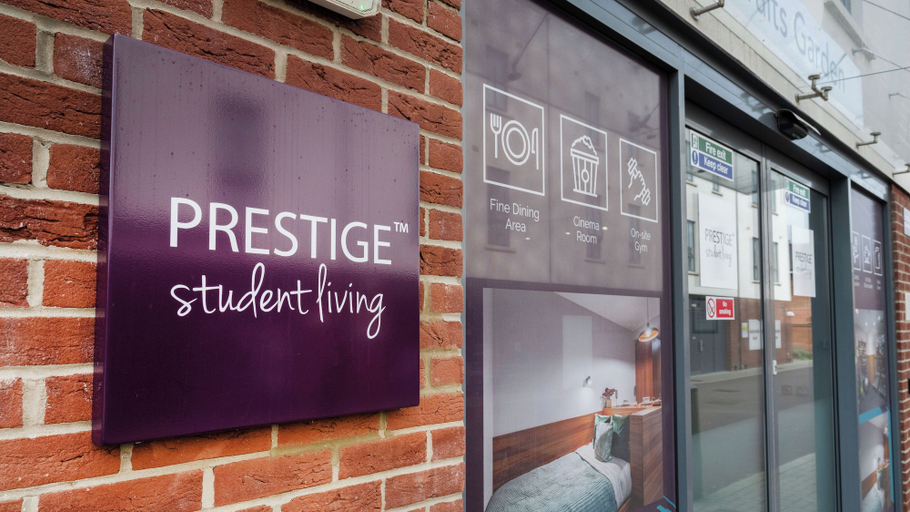 Front of property 3, Students Only Straits Egham - 40 mins to Waterloo - Direct Bus to Heathrow, Surrey