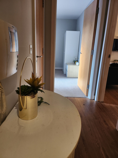 Room 5, Luxury City Apartment JQ, Birmingham