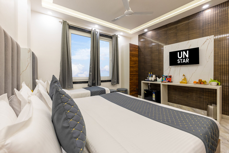 Room 4, HOTEL UN STAR, Delhi