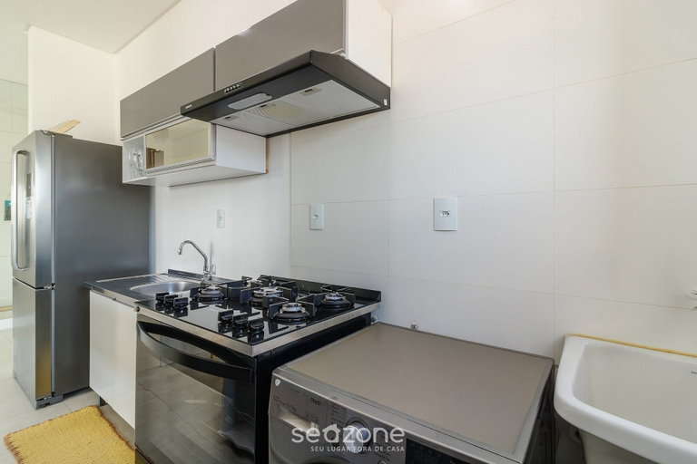 Private kitchen, Charm and Comfort 600m From the Beach! Etpa1103, Porto Belo