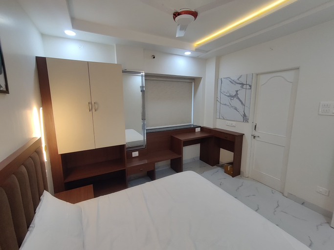 Room 2, Vinci Suites, Nagpur