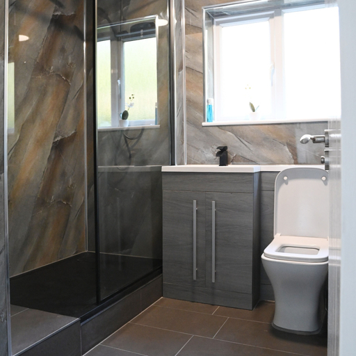 Bathroom 5, Park View Suite, Nottingham