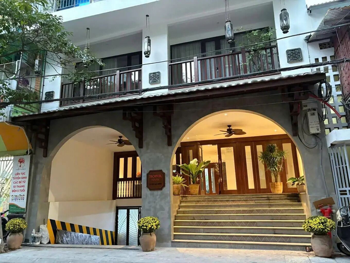 Front of property 3, Westlake Lac Chinh, Ba Đình