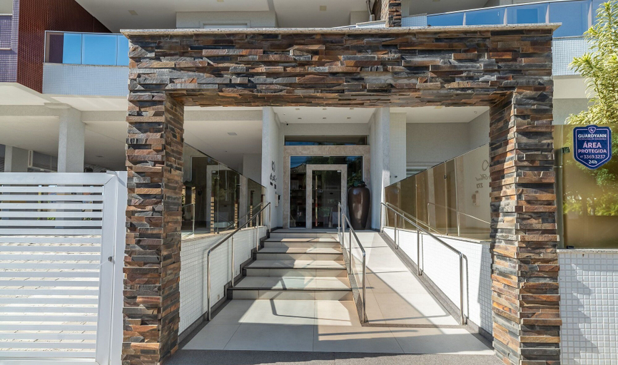 Exterior detail, Modern 2B Apt 80m From Mariscal Iml0107, Bombinhas