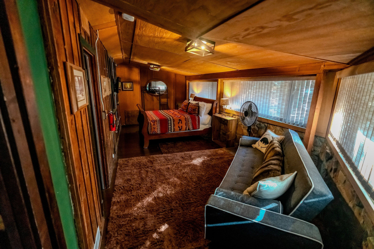 Room 4, Hobbit House in Big Bear #166, San Bernardino