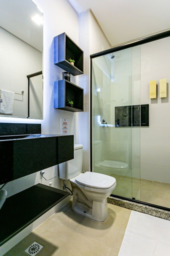 Bathroom 4, New Studio Well Located 750m From the Beach Sti209, Florianopolis