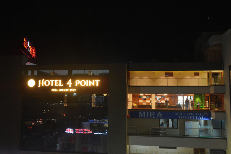 Exterior 3, Hotel 4 Point, Gandhinagar