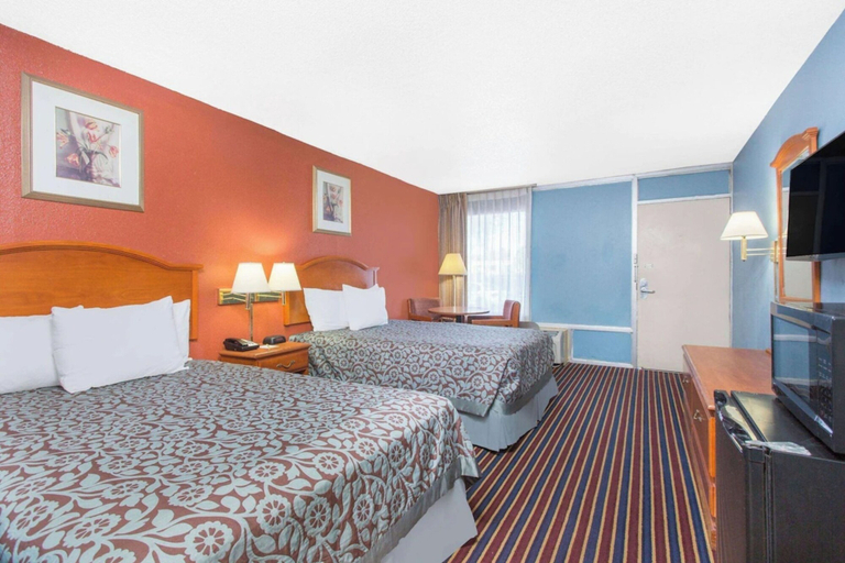 Room 3, Hotel Inn Albany, Dougherty
