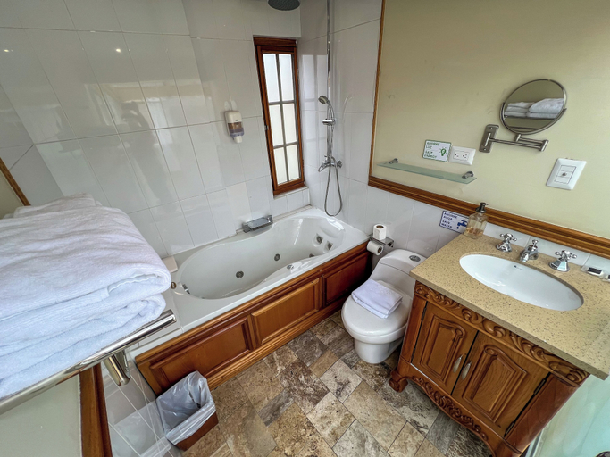 Bathroom 4, Hotel Boutique Magdalena By Chat Noir, Cuenca