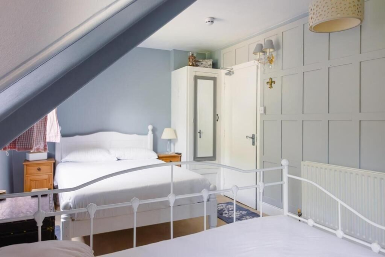 Room 3, The Rock Inn Hotel (Pub & Restaurant), Somerset