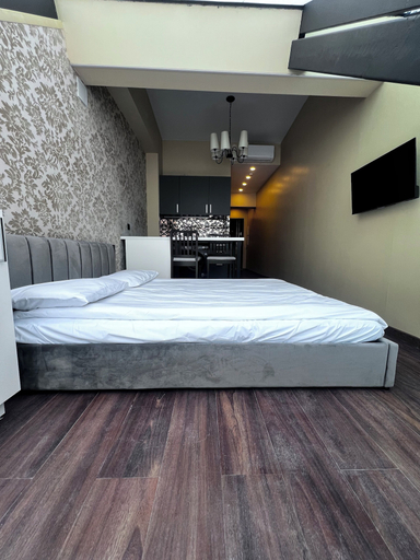 Room 4, Jovarelis, Vilniaus