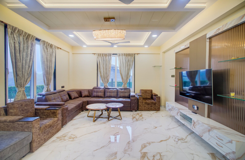 Living area 2, RR Villa Mahabaleshwar, Satara