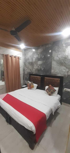 Room 2, MERO RESIDENCY, Delhi