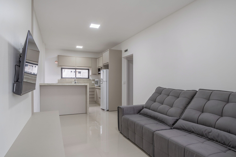 Living area 2, Apt w/ Balcony & Bbq, 650m to Beach Rgo0502, Itapema