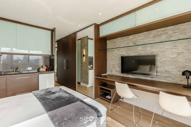 Room 2, Studio in Condominium With Pool and Gym Nwc1510, Curitiba
