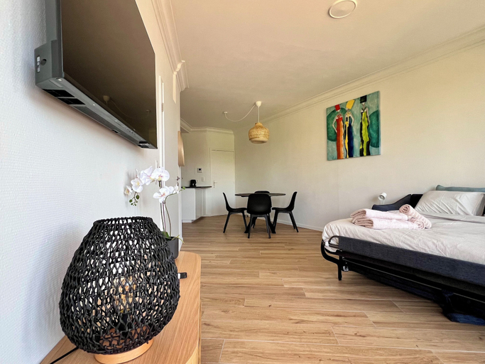 Living area 4, Cozy fully equipped center Liege for 4, Liège