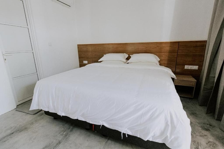 Room 5, Moro Kihaadhoo, Baa Atoll