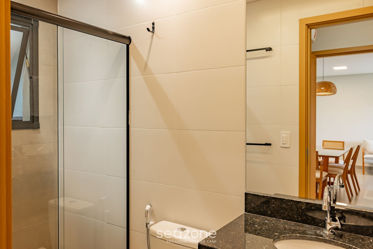 Bathroom, Apartment w/ Barbecue 290m From the Beach Hre0035, Ubatuba
